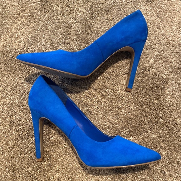 Blue heels - Picture 4 of 5